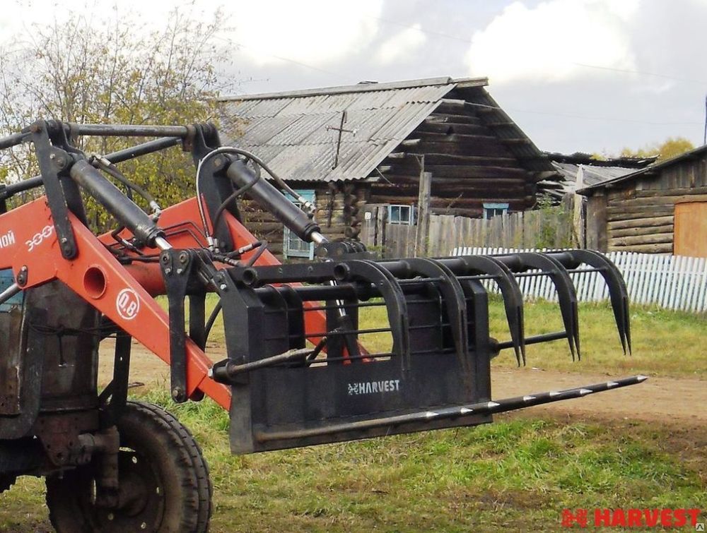 Вилы для перемещения рулонов сена на трактор (МТЗ, Беларусь) | Большая Земля