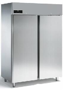 Шкаф холодильный Sagi Xe150